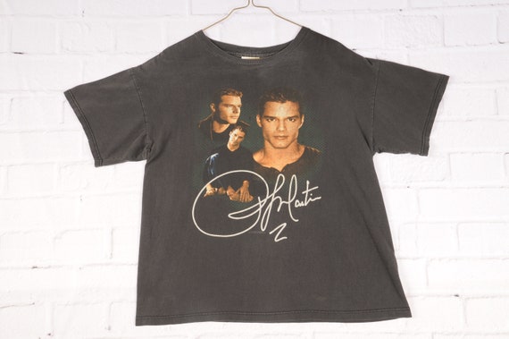 vintage 90s RICKY MARTIN portrait T Shirt