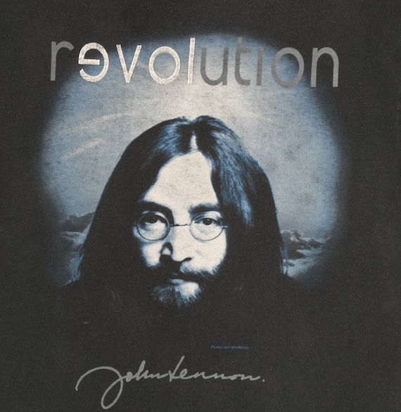 Vintage John Lennon revolution T-shirt 