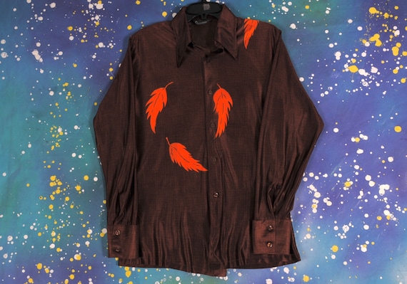Vintage 70s Red Feather print Button Down Shirt