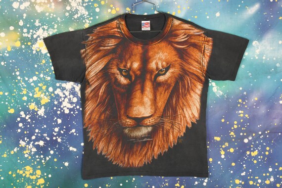 Vintage Lion Animal T-Shirt