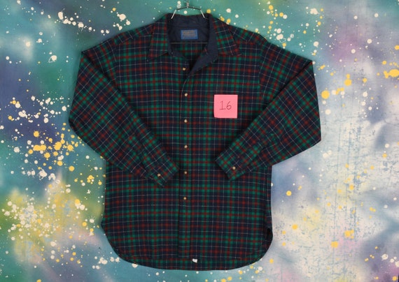 Vintage PENDLETON Flannel - Green
