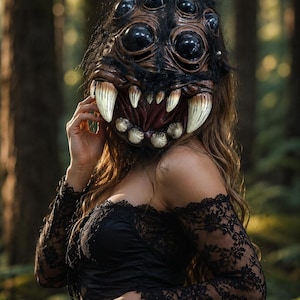 Horror Spider Mask Halloween Role Playing Prop, Horror Animal Mask, Monster Disguise Party Mask, Ball Costume Accessories