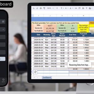 Könnte beinhalten: Ein Smartphone mit einer Mobile App: Dashboard-Oberfläche mit Eingabefeldern für Datum, Blocktyp, Einkommen, Zeit und Meilen, neben einem Computermonitor, der eine detaillierte Tabelle mit Finanzdaten und eine Benachrichtigung anzeigt.