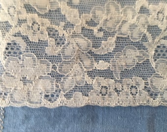 Vintage machine made Alencon lace, 2 1/2 inches wide, lingerie, bridal