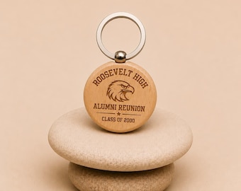 Personalized School Reunion Keychains Bulk Custom Wooden Gifts Class Reunion Gift Alumni Party Keepsake