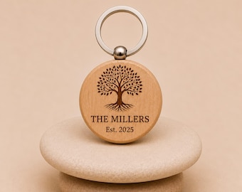 Family Reunion Favor Personalized Wooden Keychains, Custom Engraved Gatherig Keepsake Gift for Guests,