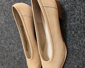 Vintage Rangoni of Florence Italian Leather Low Heel Pumps Women’s 7B Beige Tan