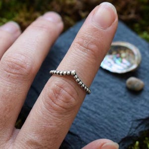 Chevron Ring, Beaded Design Band, 925 Silver Ring, Unique Jewelry, Stackable Silver Ring, Silver Wishbone Ring