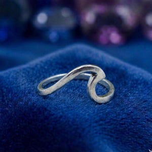 Wave Ring, Solid Silver Ring, Unique Ring, Stackable Jewelry, Beach Lover Jewelry, Surf Jewelry, Dainty Ring, Simple Silver Ring
