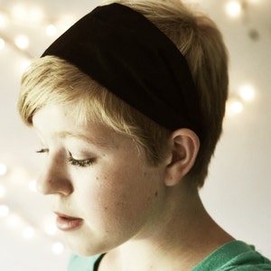 Headband Wide black fabric headband for women . Mod style  pixie hair cut . hair accessories for  short hair no slip  3.25 inch