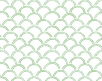 Tela de verano Palm Springs, tela verde claro con estampado de escamas de sirena, tela costera en tonos pastel, tela a juego para la familia, tela 100% algodón por medio metro.