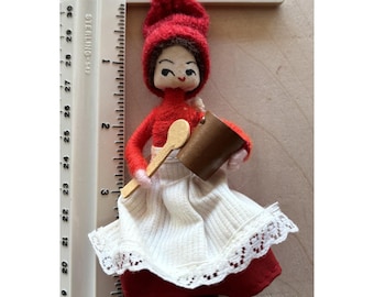 Vtg Anne Beate Handmade Danish Doll Metal Feet Girl & Spoon Bucket Christmas Red