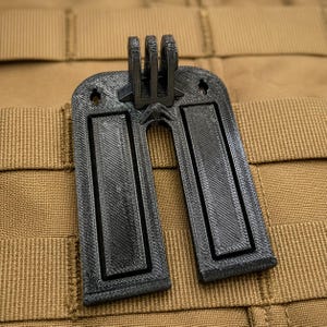 MOLLE Action Camera Mount V2, Reinforced PETG Adapter for 2x2 Webbing bild 1