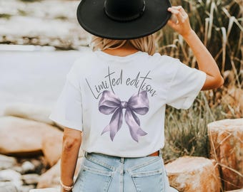Limited Edition 1987 Shirt Damen, Coquette Back Print T-Shirt, Est 1987 Front Print, Geburtstagsshirt, Geschenk mit Schleife lila, birthday