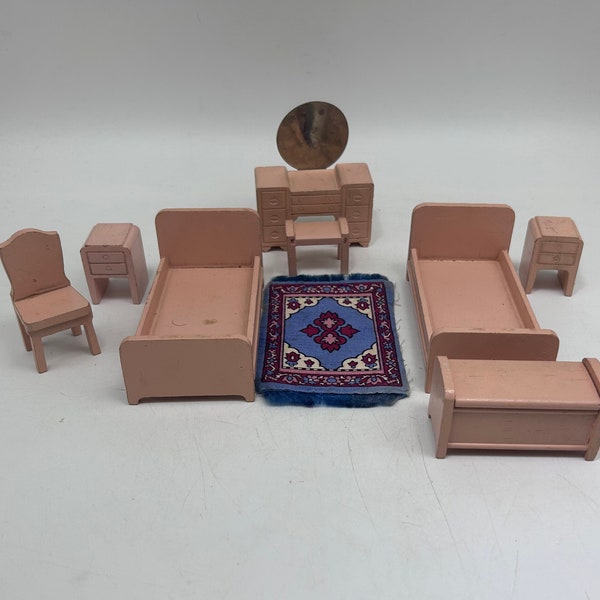 Vintage Pink Wooden Dollhouse Bedroom Furniture: 2 Beds, Nightstands, Vanity, Trunk, Rug, 3/4 Scale, 1950s, Strombecker Style, 3/4 Scale