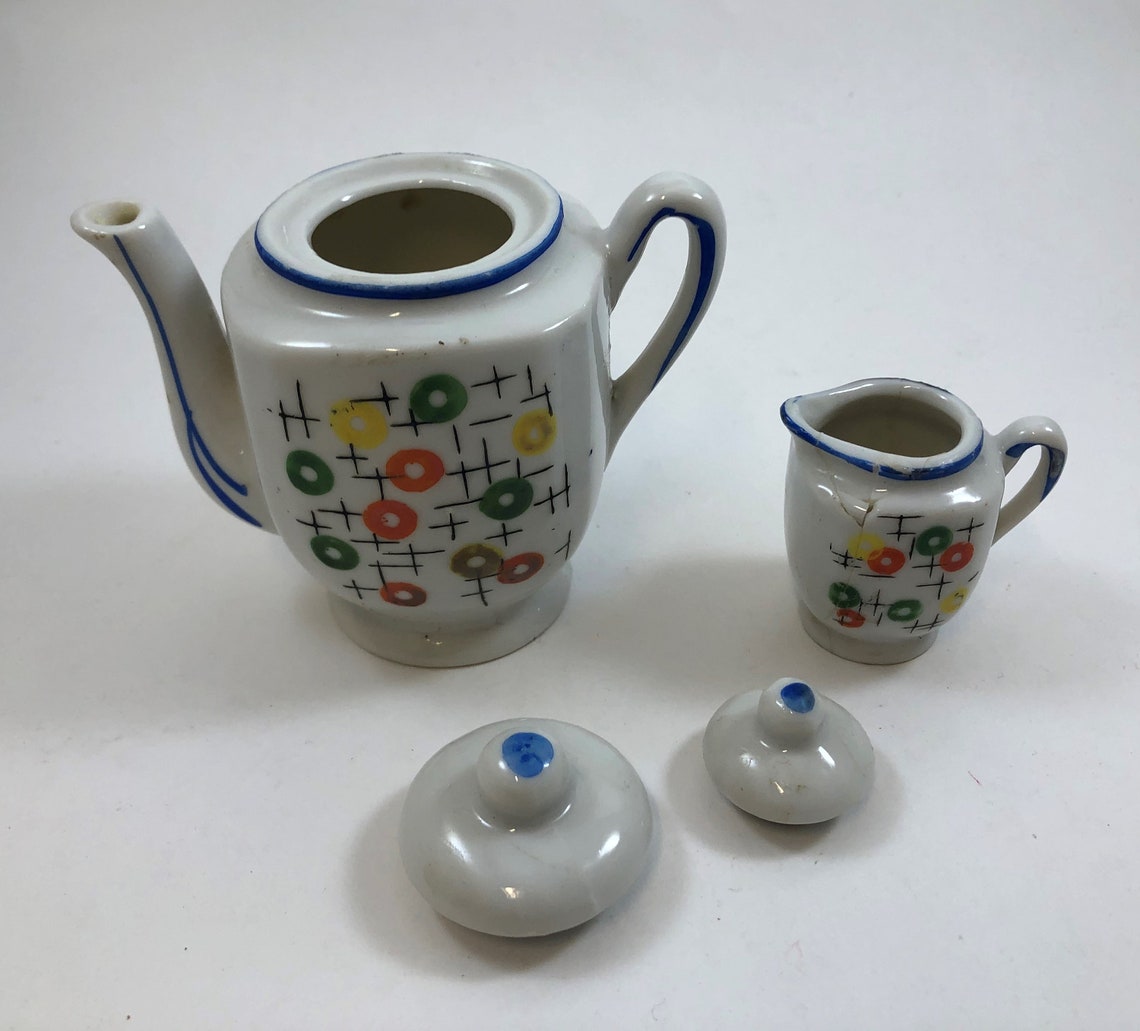 Vintage Child's China Tea Set 4 Cups Saucers Teapot Etsy