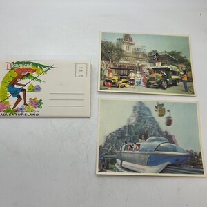 Vintage Disneyland Postkarten: Adventureland Ordner, 2 übergroße 3-D-Karten, Tomorrowland & Main Street, 1960s, Sammlung, Geschenke