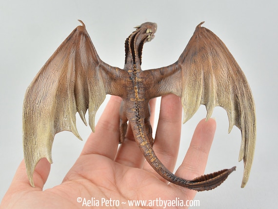 Baby DAGON With Butteflies Solid CEAMIC Ceiling Fan Pull