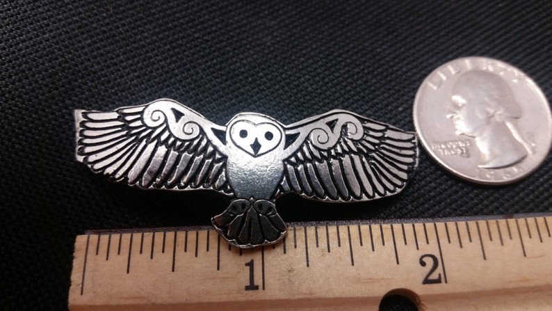 Celtic Single Flying Owl Pewter Pin - Etsy