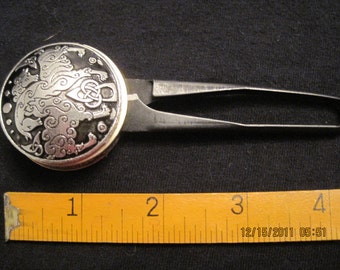 Scissor Keeper With Celtic Llamas