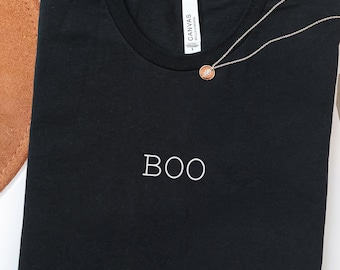 Camiseta con texto minimalista BOO / Camiseta de fantasma de Halloween