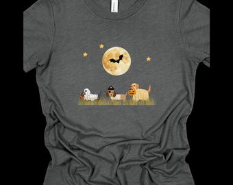 Camiseta juvenil de Halloween con perros y luna llena / Tres cachorros pidiendo dulces