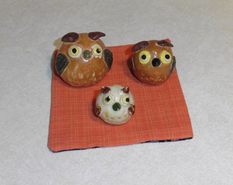 owl family set of three ,hand made owls family ,ceramic owls family of three ,