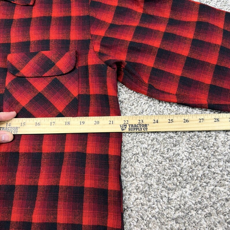 Vintage 70s Pendleton USA Shadow Plaid Wool Board Shirt Flannel M / L image 7