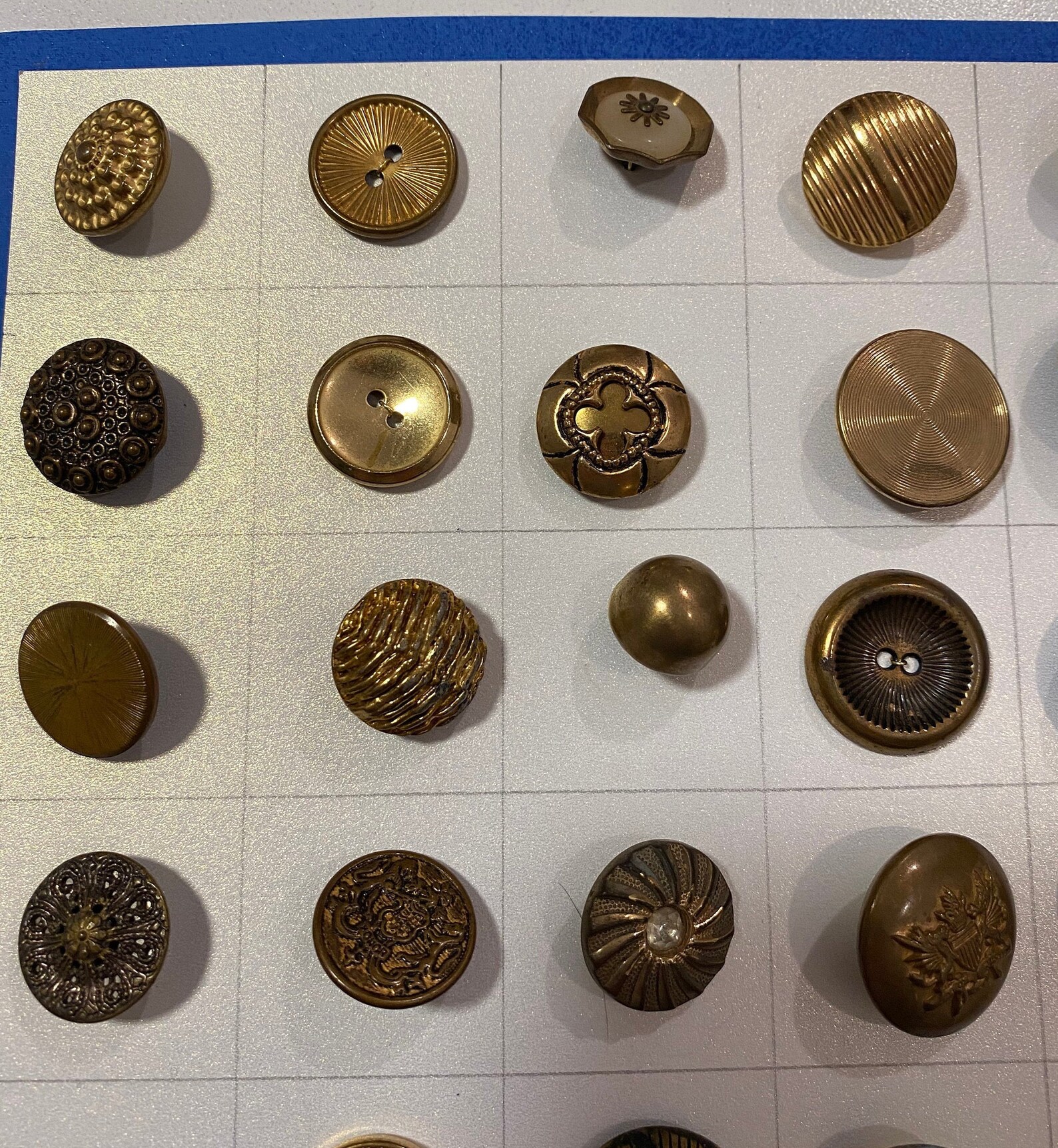 Button Collectors Bonanza Large Vintage Unique Collectible Etsy