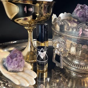 ANIMA SOLA | Clove, Vanilla, Honey, & Woodsmoke Perfume Oil Blend  | Cruelty Free/Vegan Fragrance Roll-On