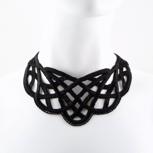 Celtic Knot Choker Necklace in Black Lace Embroidery - Elegant Bib Jewelry Design, Celt, Renaissance, Gothic, Goth, Costume, Women