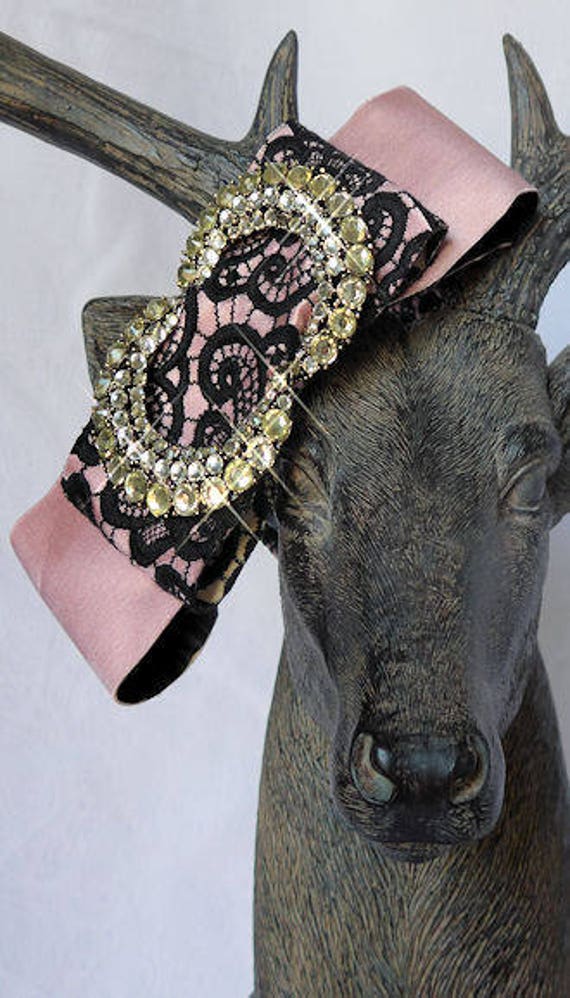 Black and pink headband with lace and jewel Amazon.com: Smiffys 80s Black & Pink Lace Headband,Pink  main image 2