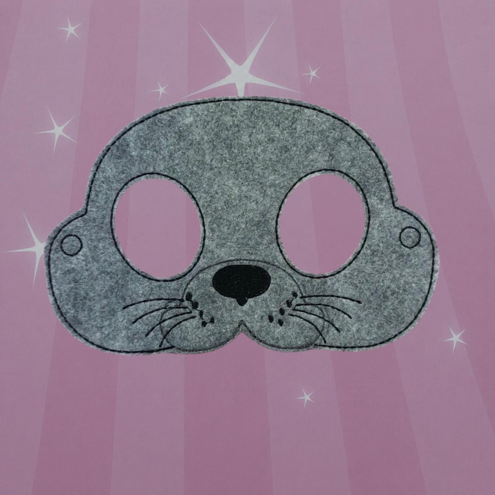 Gray seal felt mask with rounded cheeks and whisker details.