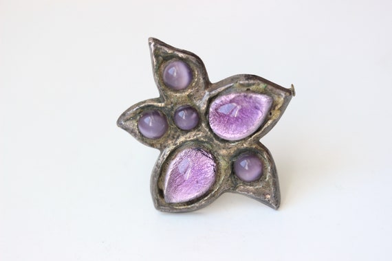 1950s Y. Tindas  bronze brooch purple poured glas… - image 2