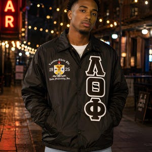 Chaqueta Lambda Theta Phi Greek Line, Chaqueta universitaria con letras griegas, Chaqueta de fraternidad/hermandad, Chaqueta bomber de nailon, Chaqueta Greek Life personalizada,