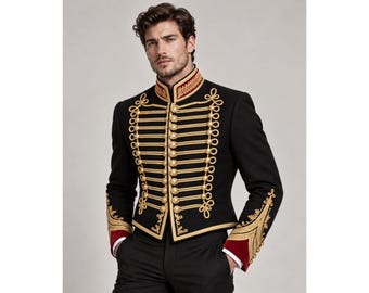 Schwarze Husarenjacke für Herren | Uniformmantel mit Goldborte und Stickerei | Luxuriöse Paradejacke im viktorianischen Stil | Maßgeschneiderte Zeremonienjacke