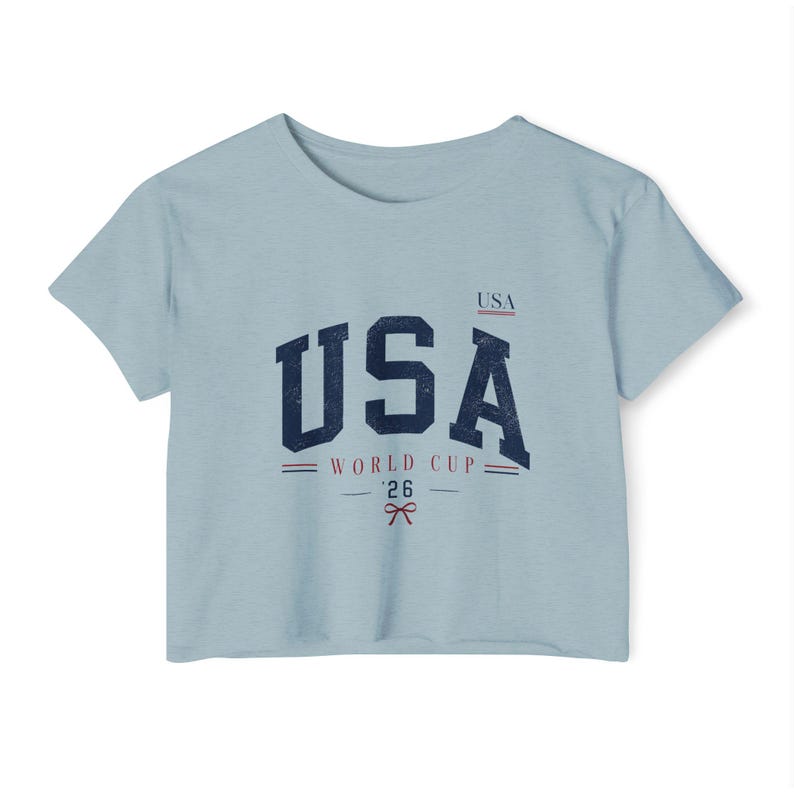 Top corto de la Copa Mundial de EE. UU. 2026, camiseta vintage desgastada para aficionados al fútbol, camiseta de mujer de la selección femenina de EE. UU. Stonewash Denim