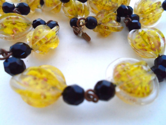 Yellow and Black Lampwork Bead Crystal Bead Neckl… - image 4