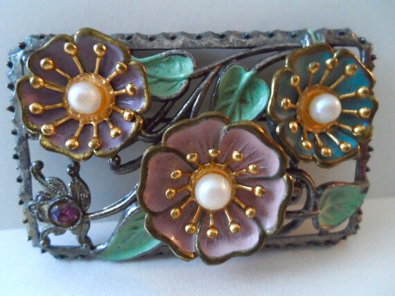 Vintage 1930s Enamel and Faux Pearl Flower Brooch… - image 3