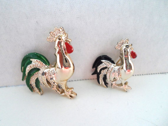Vintage 1960s Rooster Scatter Pins Silver Tone Re… - image 1