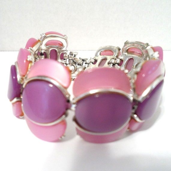 1960s Mod Moonstone Purple & Pink Lucite Bracelet… - image 1