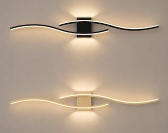 Aplique lineal LED moderno para pared, lámpara de acento de metal y hierro, con control remoto regulable.