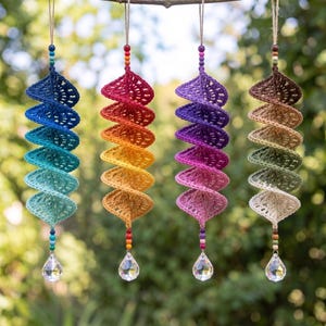 Crochet Wind Spinner Pattern PDF, Rainbow Spiral Hanging Decor, Beginner Crochet Suncatcher Tutorial, Beaded Crystal Garden Decor