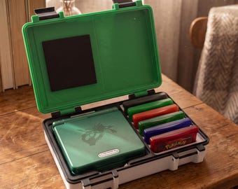 3D Printed Game Boy Advance SP Travel Case Holds 6 Games - Retro Gamer Gift