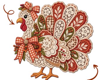 Può includere: Un grafico digitale di un tacchino con intricati motivi in pizzo color crema, fiocchi a quadretti arancioni e marroni e accenti floreali. Il testo LACE TURKEY PNG e PRINTABLE PNG DESIGN appare nella parte superiore e inferiore.