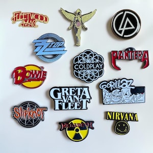 Przypinka z emalii dla zespołów rockowych, zespołu muzycznego, zespołu grunge, metalu, popu, alternatywnego, kolekcjonerskiego prezentu dla fanów, kurtki, torby