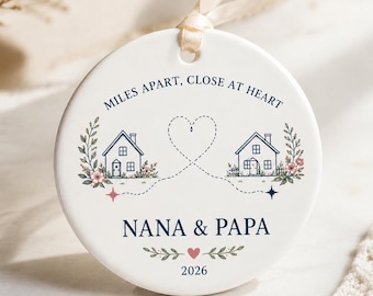 Enfeite de cerâmica personalizado "A Milhas de Distância", lembrança personalizada para avós, presente de Natal ou aniversário para famílias que moram longe.