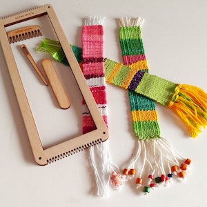 Bookmark Weaving Loom Kit ,mini loom /Gift for weavers/Video tutorial/10, 8, & 6 epi