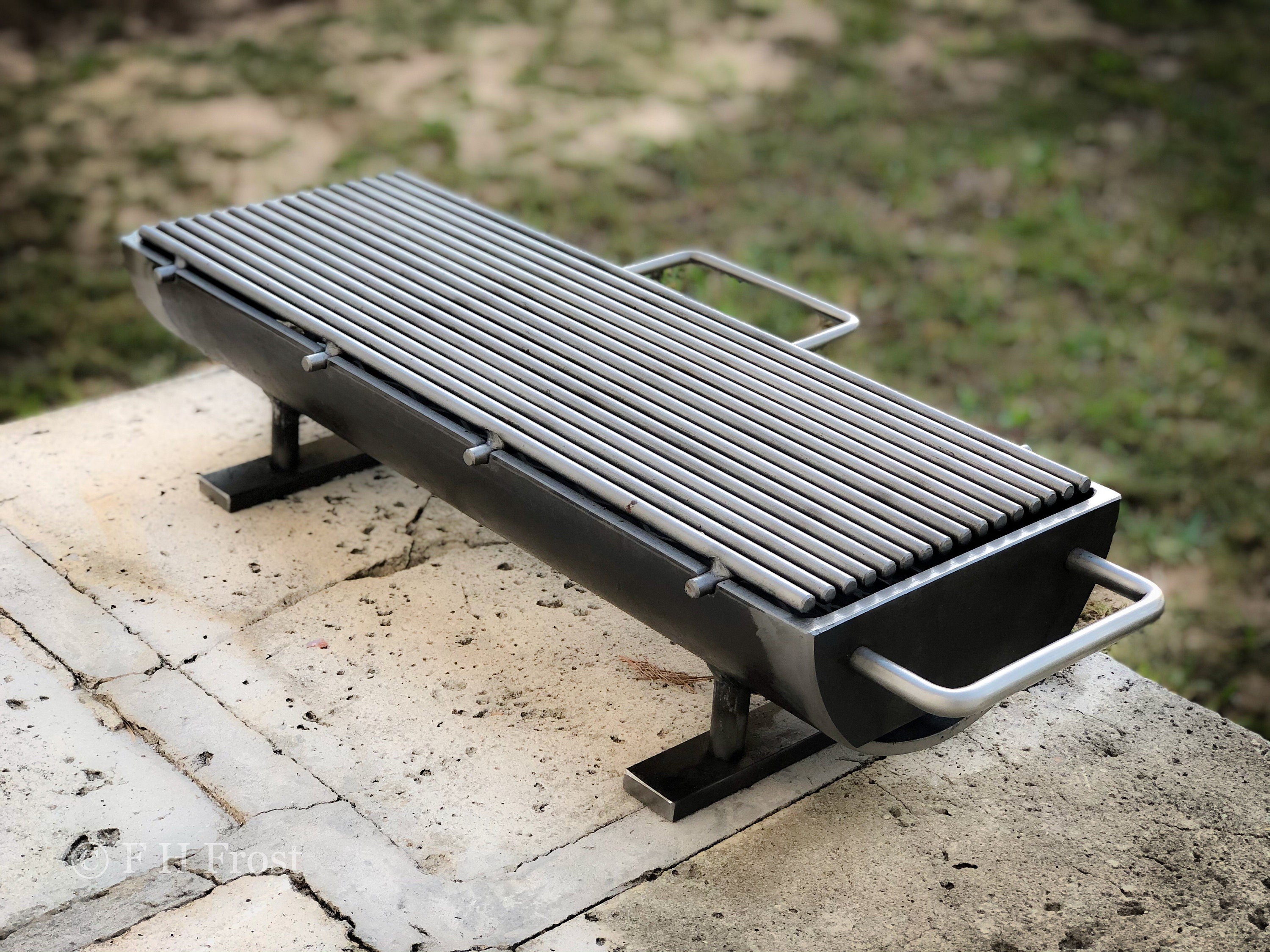 The 824 Hibachi Grill SinglePiece Top (classic version)