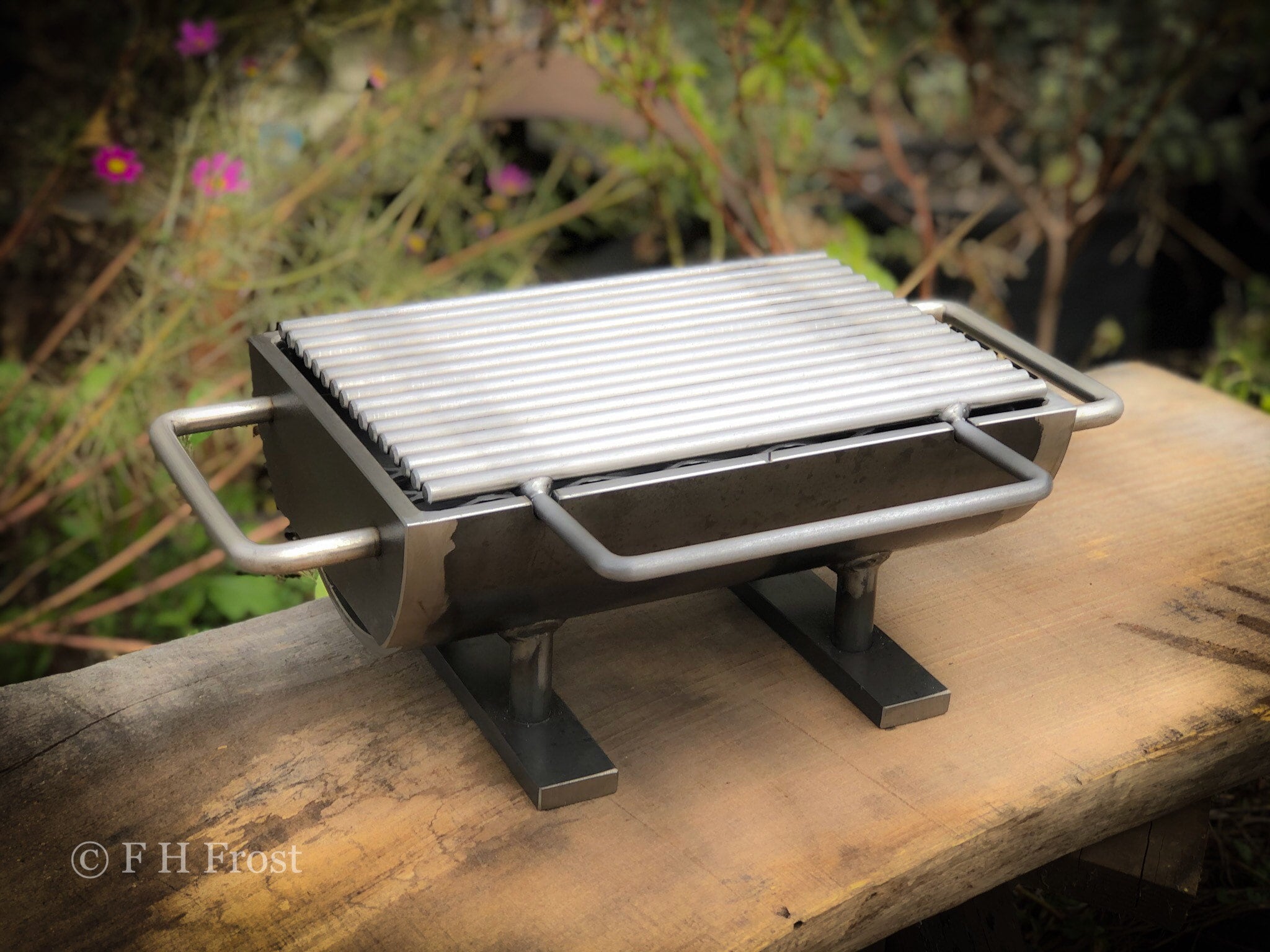 Marsh Allen Cast Iron Hibachi Tabletop Charcoal BBQ Grill : BBQGuys